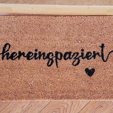 Modernes Einraumzimmer Mit Eigenem Bad, Balkonnutzung, Zentrumsnah - In 10 Minuten Mit Dem Rad Oder Dem Oepnv Zur Arena Und In Leipzigs Innenstadt Bagian luar foto