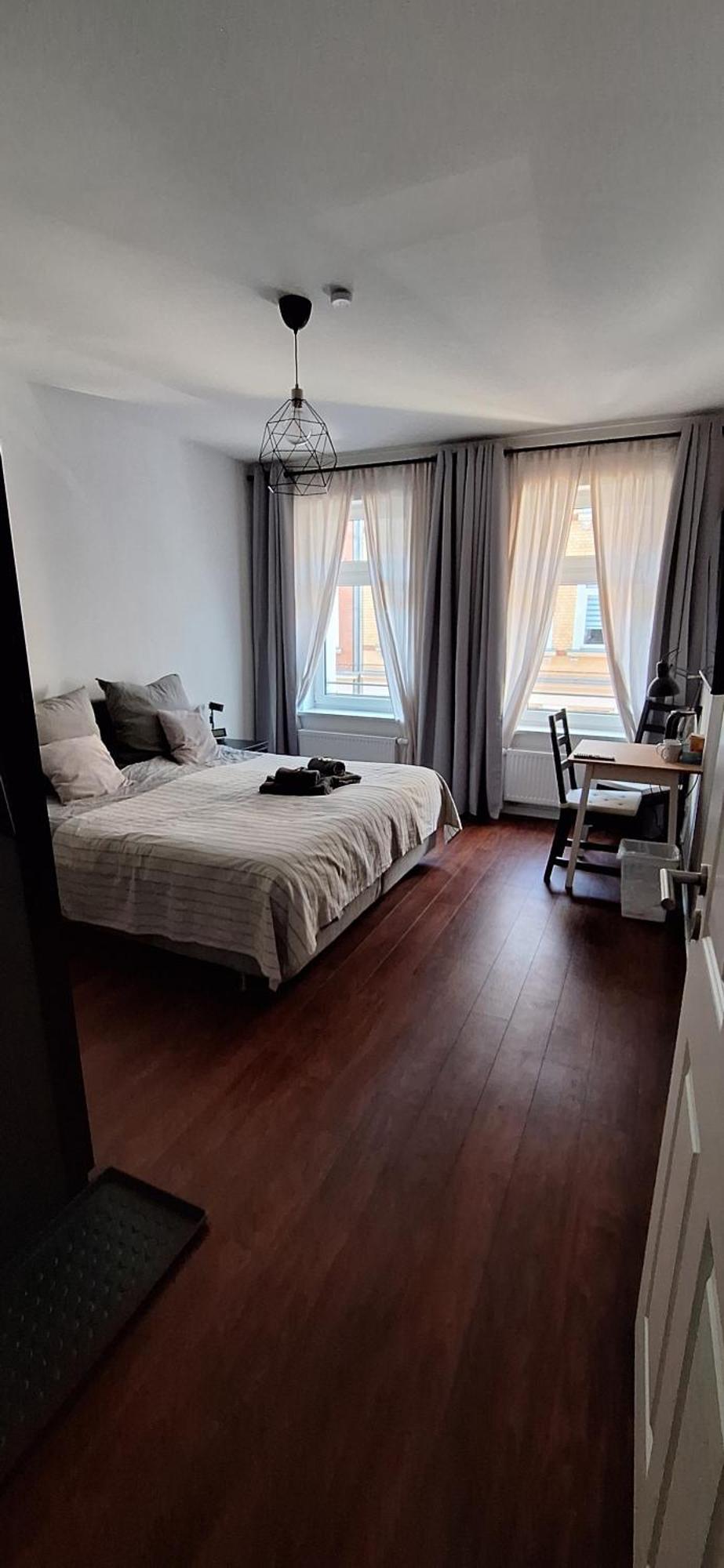 Modernes Einraumzimmer Mit Eigenem Bad, Balkonnutzung, Zentrumsnah - In 10 Minuten Mit Dem Rad Oder Dem Oepnv Zur Arena Und In Leipzigs Innenstadt Ruang foto